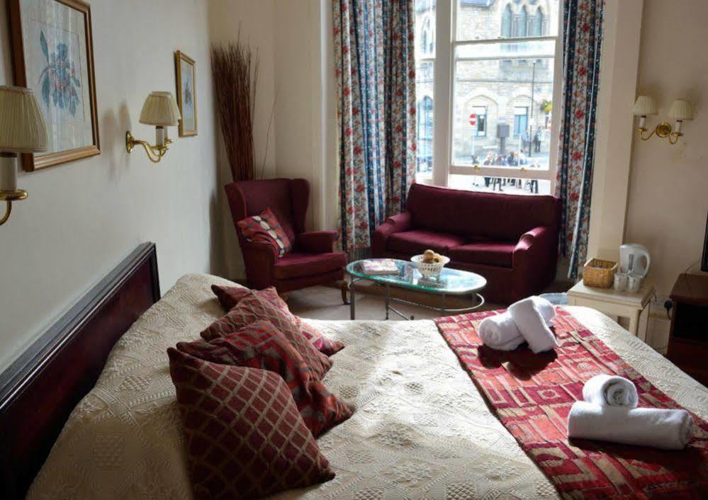 The Royal Hotel Llangollen Eksteriør billede