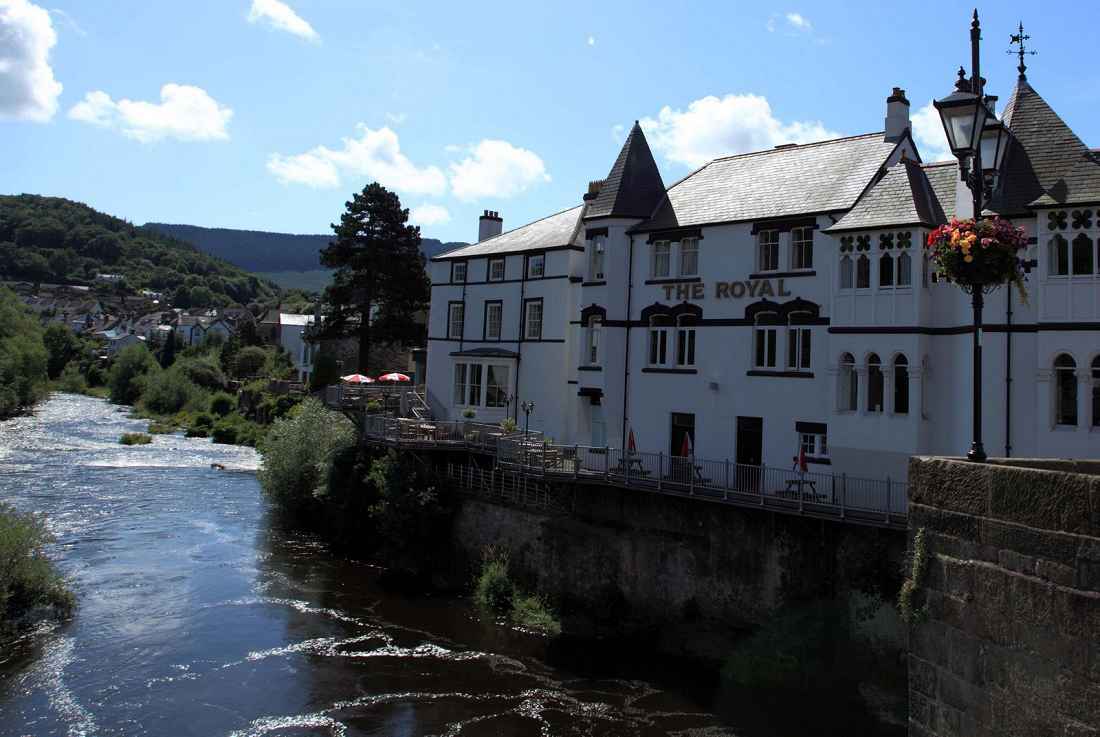 The Royal Hotel Llangollen Eksteriør billede