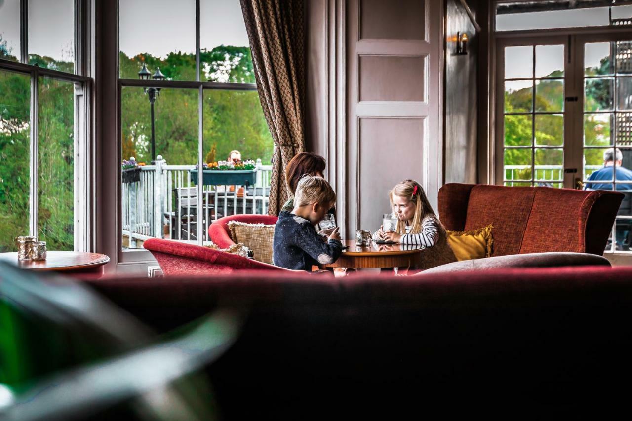 The Royal Hotel Llangollen Eksteriør billede