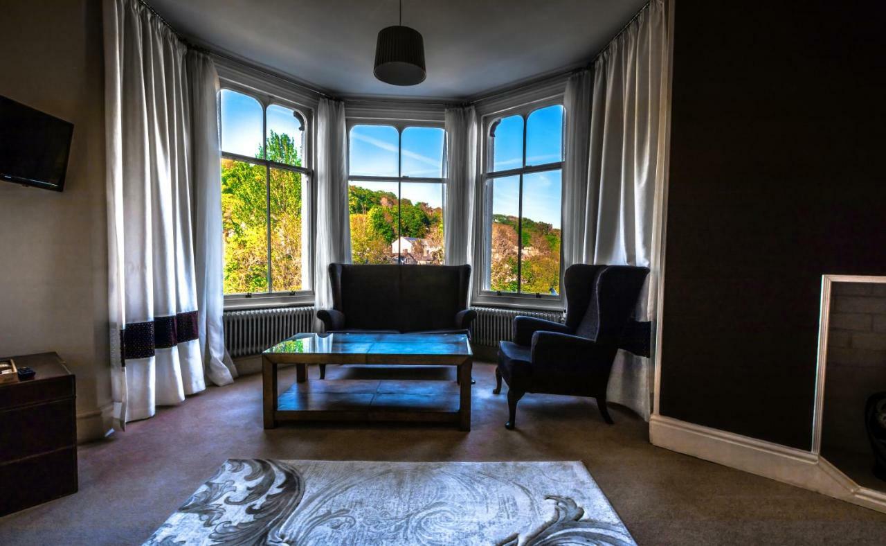 The Royal Hotel Llangollen Eksteriør billede
